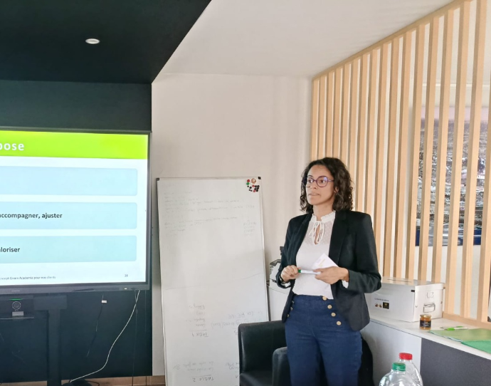 Julie LEOPOLD lors de l'atelier comment intégrer le handicap dans l'entreprise